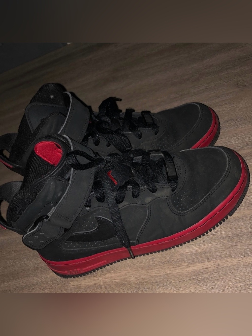 Air Jordan Fusion —Black/ Varsity Red